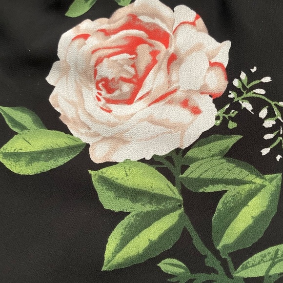 Black Floral Print Tie Neck Romper - Picture 3 of 6